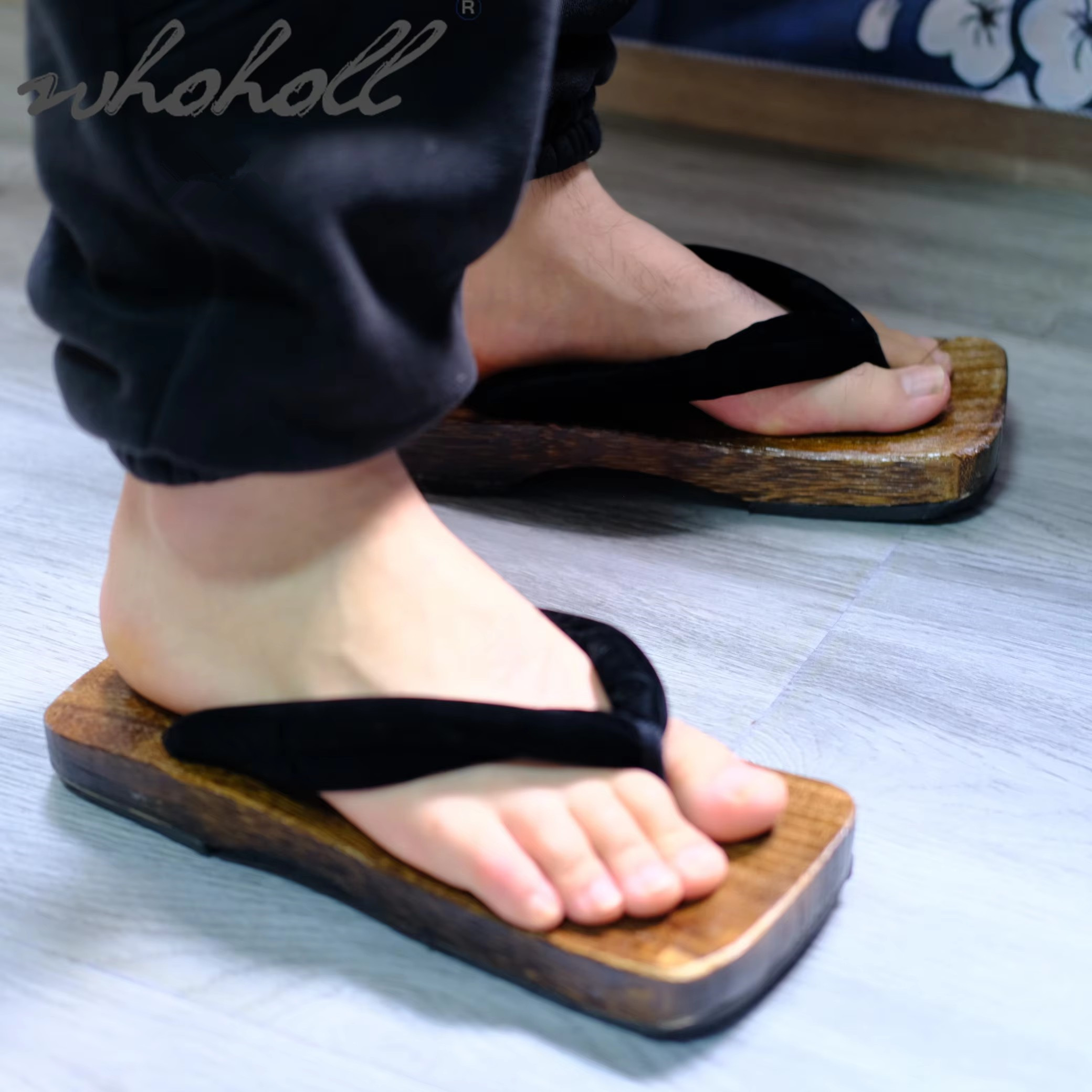 شباشب رجالية يابانية من نوع جي - مراجعة Geta Wooden Sandal وسعره
